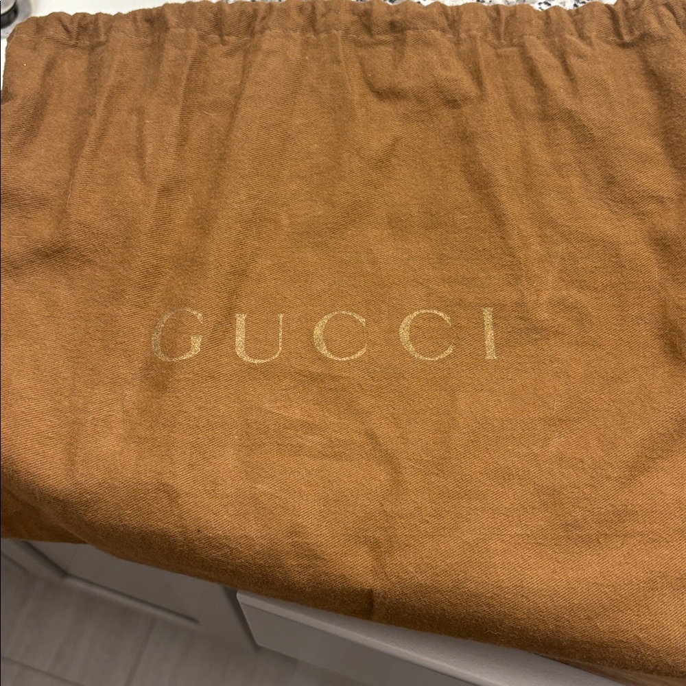 Authenticated Gucci Gray and Black Monogram Bag with dust bag - Picture 11 of 11
